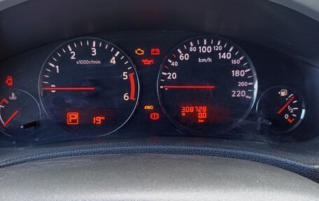 Nissan Pathfinder, 2012 год, 1 850 000 рублей, 16 фотография