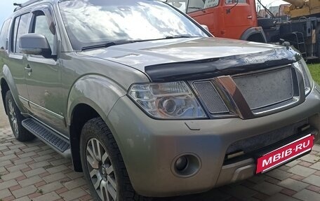 Nissan Pathfinder, 2012 год, 1 850 000 рублей, 3 фотография