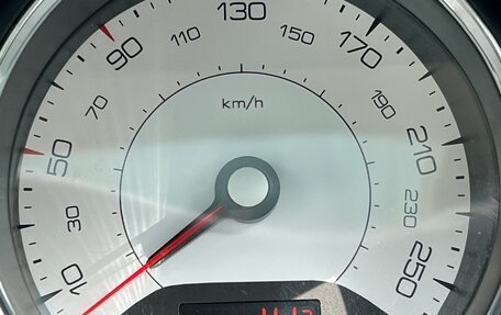 Peugeot 308 II, 2011 год, 375 000 рублей, 38 фотография