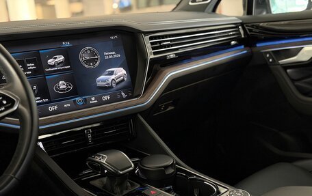 Volkswagen Touareg III, 2021 год, 6 497 000 рублей, 20 фотография