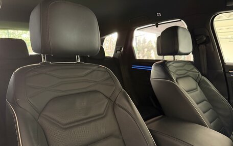 Volkswagen Touareg III, 2021 год, 6 497 000 рублей, 27 фотография