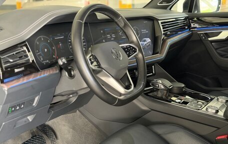Volkswagen Touareg III, 2021 год, 6 497 000 рублей, 28 фотография