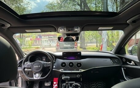 KIA Stinger I, 2021 год, 2 150 000 рублей, 10 фотография