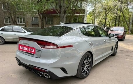 KIA Stinger I, 2021 год, 2 150 000 рублей, 7 фотография