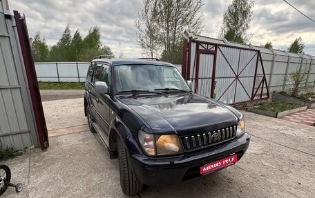Toyota Land Cruiser 100 рестайлинг 2, 1999 год, 860 000 рублей, 2 фотография
