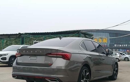 Skoda Octavia IV, 2023 год, 1 890 000 рублей, 3 фотография