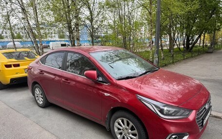 Hyundai Solaris II рестайлинг, 2017 год, 1 250 000 рублей, 3 фотография