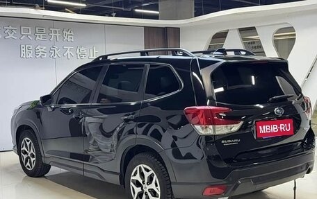 Subaru Forester, 2023 год, 3 300 000 рублей, 4 фотография