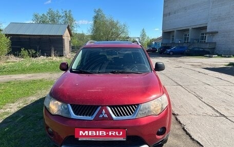 Mitsubishi Outlander III рестайлинг 3, 2008 год, 560 000 рублей, 7 фотография