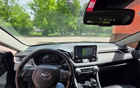 Toyota RAV4, 2019 год, 3 300 000 рублей, 9 фотография