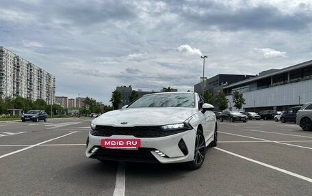 KIA K5, 2021 год, 1 750 000 рублей, 2 фотография