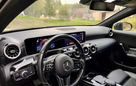 Mercedes-Benz A-Класс, 2021 год, 2 400 000 рублей, 6 фотография
