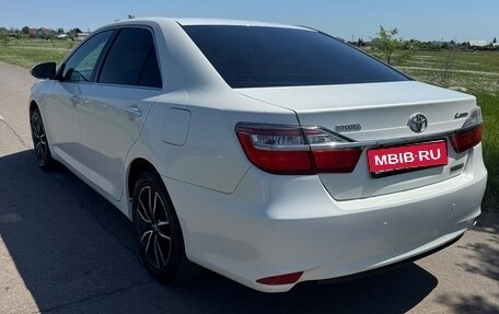 Toyota Camry, 2016 год, 2 000 000 рублей, 7 фотография
