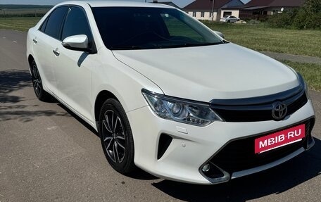 Toyota Camry, 2016 год, 2 000 000 рублей, 8 фотография