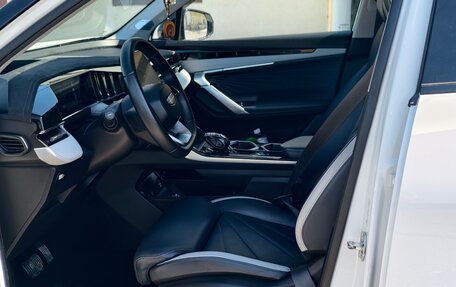Geely Atlas, 2024 год, 2 650 000 рублей, 6 фотография