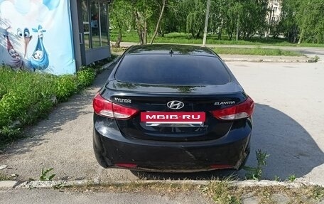 Hyundai Elantra V, 2012 год, 1 050 000 рублей, 4 фотография