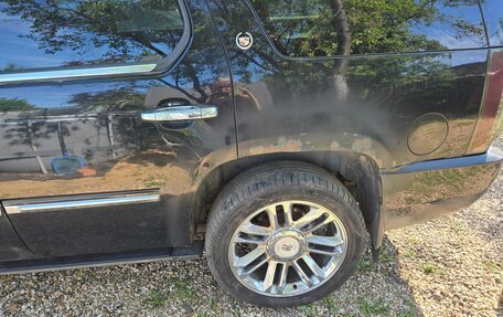 Cadillac Escalade III, 2010 год, 1 300 000 рублей, 6 фотография