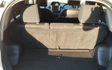 Toyota Ist II, 2004 год, 420 000 рублей, 16 фотография