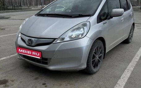 Honda Fit III, 2011 год, 625 000 рублей, 2 фотография