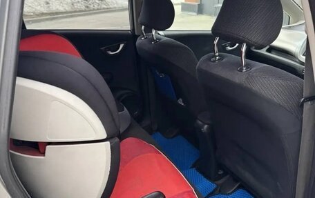 Honda Fit III, 2011 год, 625 000 рублей, 10 фотография