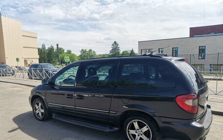Chrysler Voyager IV, 2006 год, 1 200 000 рублей, 6 фотография