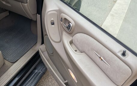 Chrysler Voyager IV, 2006 год, 1 200 000 рублей, 17 фотография