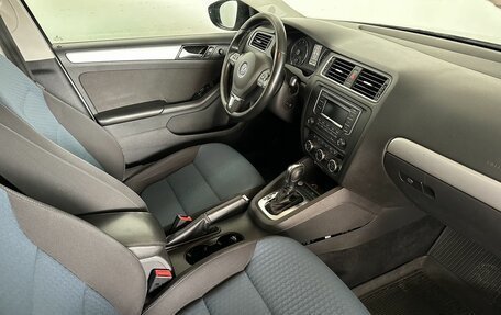 Volkswagen Jetta VI, 2013 год, 670 000 рублей, 10 фотография