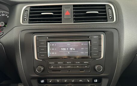 Volkswagen Jetta VI, 2013 год, 670 000 рублей, 13 фотография