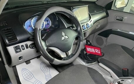 Mitsubishi L200 IV рестайлинг, 2007 год, 950 000 рублей, 5 фотография