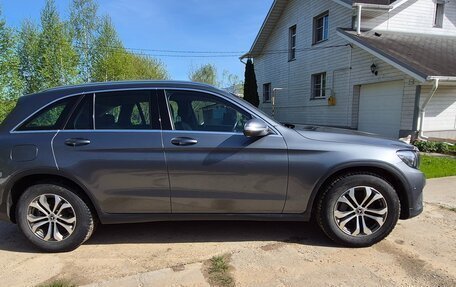 Mercedes-Benz GLC, 2019 год, 3 300 000 рублей, 1 фотография