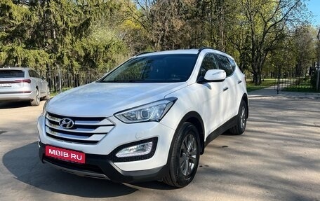 Hyundai Santa Fe III рестайлинг, 2013 год, 2 150 000 рублей, 1 фотография