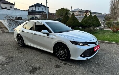 Toyota Camry, 2019 год, 2 850 000 рублей, 1 фотография