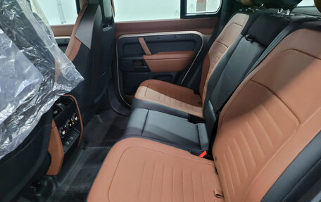 Land Rover Defender II, 2025 год, 23 500 000 рублей, 10 фотография