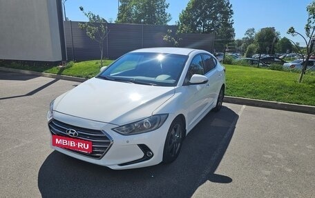 Hyundai Elantra VI рестайлинг, 2016 год, 1 500 000 рублей, 7 фотография