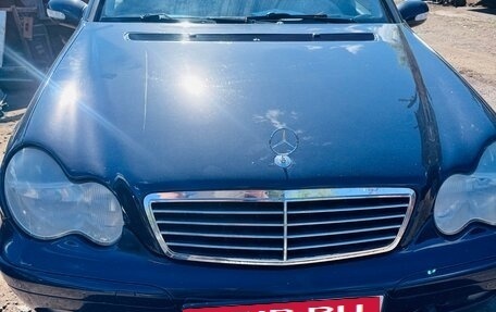 Mercedes-Benz C-Класс, 2004 год, 500 000 рублей, 18 фотография