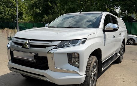 Mitsubishi L200 IV рестайлинг, 2020 год, 4 100 000 рублей, 6 фотография