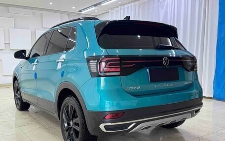 Volkswagen T-Cross I, 2022 год, 1 680 000 рублей, 4 фотография