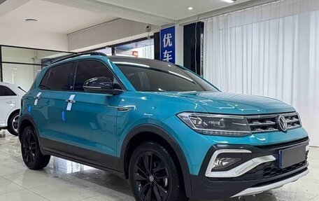 Volkswagen T-Cross I, 2022 год, 1 680 000 рублей, 3 фотография