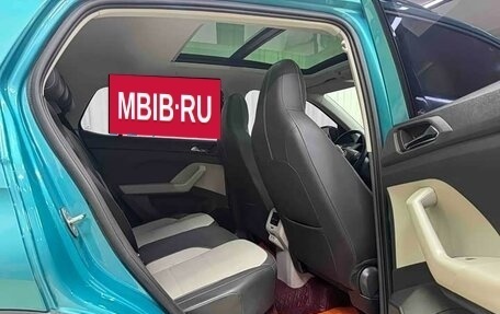 Volkswagen T-Cross I, 2022 год, 1 680 000 рублей, 13 фотография