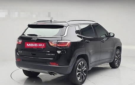 Jeep Compass II, 2022 год, 1 780 000 рублей, 3 фотография