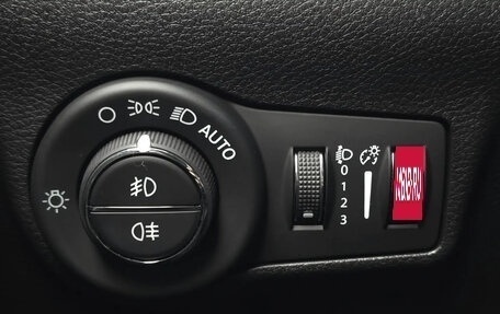 Jeep Compass II, 2022 год, 1 780 000 рублей, 11 фотография