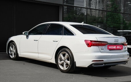 Audi A6, 2021 год, 4 500 000 рублей, 6 фотография