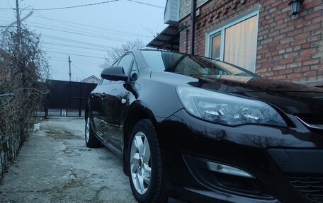 Opel Astra J, 2014 год, 875 000 рублей, 5 фотография