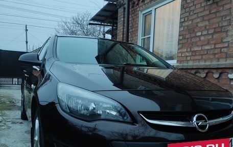 Opel Astra J, 2014 год, 875 000 рублей, 4 фотография