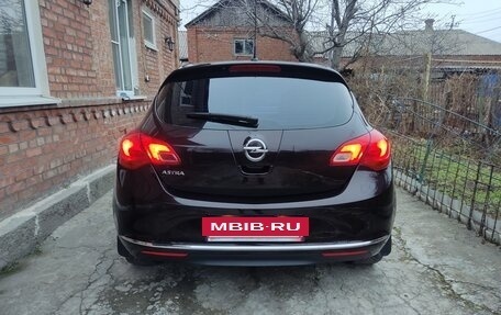 Opel Astra J, 2014 год, 875 000 рублей, 10 фотография