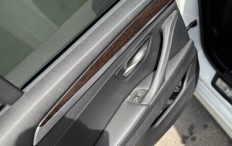 BMW 5 серия, 2014 год, 2 290 000 рублей, 31 фотография