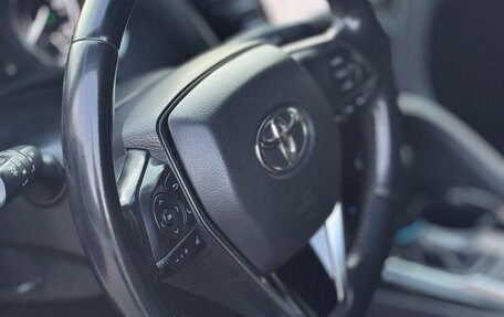 Toyota Camry, 2019 год, 2 850 000 рублей, 6 фотография