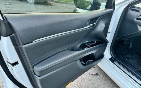 Toyota Camry, 2019 год, 2 850 000 рублей, 7 фотография