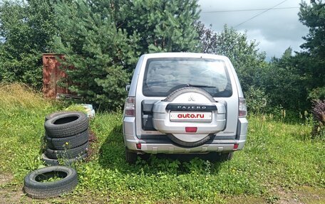 Mitsubishi Pajero IV, 2010 год, 1 550 000 рублей, 4 фотография