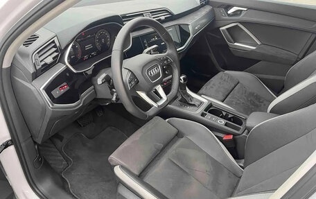 Audi Q3, 2022 год, 2 650 000 рублей, 16 фотография